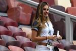 Bạn gái Pogba theo dõi người yêu thi đấu từ khán đài