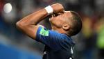 Vì sao Mbappe vẫn được đá chung kết World Cup dù đã nhận 2 thẻ vàng?