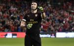 Petr Cech: “Ít ra Arsenal thua đẹp hơn Chelsea!”