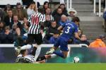 Marcos Alonso nói về quả penalty gây tranh cãi trận thắng Newcastle