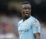 Pep Guardiola mù tịt về chấn thương lạ của Benjamin Mendy