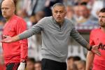 Vì điều này, Mourinho không lo mất ghế tại Man United