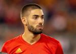 Yannick Carrasco báo tin cực vui cho MU và Arsenal
