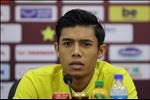 Cầu thủ Malaysia bảo vệ đồng đội sau hành vi thiếu chuyên nghiệp