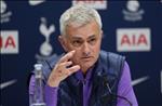MU phản ứng thế nào khi Mourinho tới Tottenham?