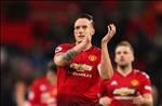 Phil Jones: Gã vụng về tội nghiệp