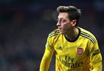 Mesut Ozil buồn vui lẫn lộn sau trận thắng West Ham