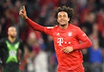 Bayern Munich 2-0 Wolfsburg: "Hùm xám" lại thoát hiểm nhờ "thần tài 18 tuổi"