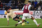 Thống kê Burnley 0-2 MU: Chủ nhà lại ôm hận