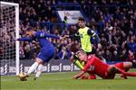 Chelsea đại thắng Huddersfield: Những tội đồ đánh bạt chỉ trích