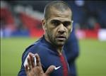 Đòi hỏi không xong, Dani Alves dứt tình với PSG