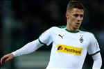 Gladbach phản hồi vụ Liverpool và Arsenal quan tâm Thorgan Hazard