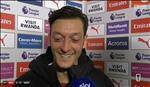 Mesut Ozil: "Thật hạnh phúc khi Arsenal xếp trên Tottenham"