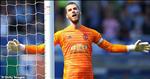 Thủng 50 bàn/mùa, De Gea vẫn được ca ngợi