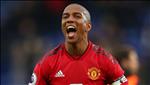 Chiều lòng NHM, MU bán Ashley Young ở Hè 2019