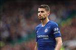 Khoác áo Chelsea được một mùa, Jorginho đã tính đường ra đi