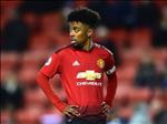 Tức giận với HLV Solskjaer, sao trẻ Angel Gomes muốn rời MU ở Hè 2019