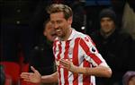 ‘Sếu vườn’ Peter Crouch giải nghệ ở tuổi 38