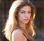 Mỹ nhân Peru hứa thưởng lớn cho các tuyển thủ quốc gia