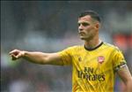 Người cũ Arsenal phũ phàng với Granit Xhaka