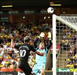 Sergio Aguero đi vào lịch sử Ngoại hạng Anh sau trận thua Norwich