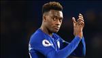 Hudson-Odoi gia hạn hợp đồng với Chelsea, nhận lương siêu khủng