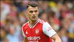 Xhaka bị la ó, HLV Emery lên tiếng đáp trả