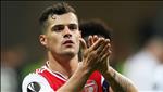 Emery đã sai khi trao băng đội trưởng cho Xhaka