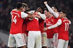 Thua Arsenal, MU không bằng cả Wolves và Sheffield