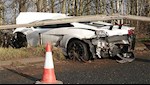 Sao MU bị tai nạn xe hơi, đầu xe Lamborghini vỡ vụn