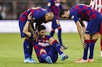Barca ra quyết định về phương án thay thế Suarez