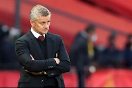 Ole Solskjaer đáp trả lời chỉ trích về vị trí GĐKT ở MU