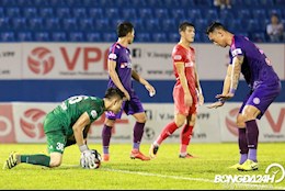 VIDEO: Sài Gòn ôm hận vì pha ‘đẻ trứng’ của thủ môn được tiến cử cho thầy Park