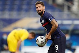Giroud vượt qua huyền thoại Platini, chỉ kém mỗi Henry ở ĐTQG Pháp