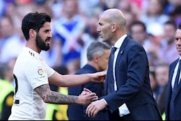 HLV Zidane lên tiếng về khả năng Isco rời Real Madrid