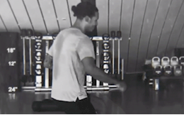 Không thể tin được với hình ảnh mới nhất của Van Dijk