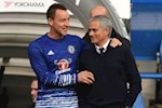 Trước cuộc chạm trán Aston Villa, Mourinho ca ngợi John Terry chậm nhưng chắc