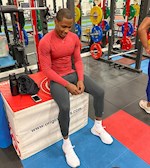 Sốc: Odion Ighalo bị cách ly khỏi các ngôi sao của MU