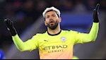 Man City đá penalty thảm họa, Aguero vẫn dửng dưng