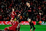 Morata kéo sập pháo đài Anfield sau hơn 500 ngày vững vàng