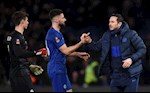 Giroud có vài lời muốn gửi Kepa