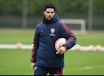 Lộ lý do khiến Arsenal phải mạo hiểm đi tập lại