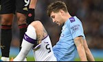 Cựu hậu vệ Man City cảm thấy Guardiola đang bất lực với Stones