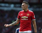 Thêm một CLB ở Ngoại hạng Anh muốn có Phil Jones