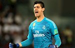 Courtois lấp liếm việc nói Real xứng đáng vô địch hơn Barca