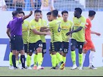 Đã tổn thất lực lượng, CLB Hà Nội còn nhận tin không vui từ VFF