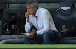Thua đau Osasuna, HLV Setien thừa nhận khó giữ ghế ở Barca