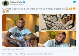 Barca rối như tơ vò: Arturo Vidal và HLV Ronald Koeman choảng nhau