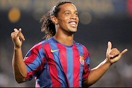 Quý tử nhà Ronaldinho đầu quân cho Barca