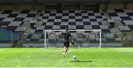 Trở lại CLB cũ, Bruno Fernandes phô diễn kỹ thuật đá phạt thượng thừa